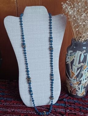 Vintage Talbots Navy Blue Glass Beaded Necklace 💫